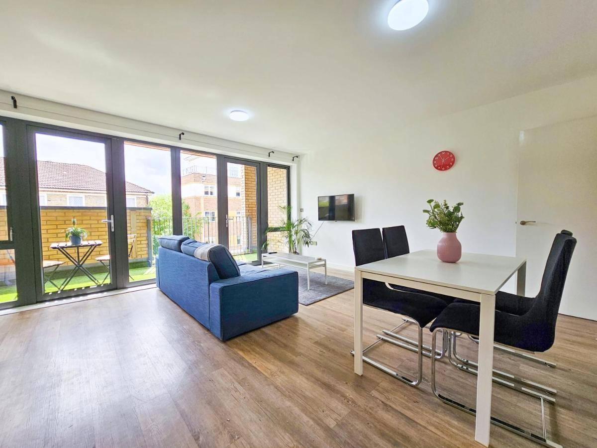 Centrally Located Spacious Flat Near Canary Wharf Λονδίνο Εξωτερικό φωτογραφία
